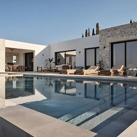 Veda Luxury With Infinity Pool, Jacuzzi And Outdoor Stone Bath Villa Ayos Nikolaos