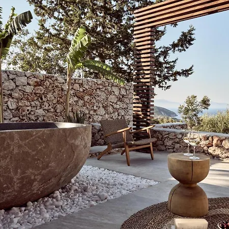 Veda Luxury With Infinity Pool, Jacuzzi And Outdoor Stone Bath Ágios Nikolaos