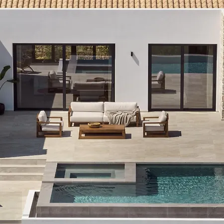Veda Luxury With Infinity Pool, Jacuzzi And Outdoor Stone Bath آغيوس نيكولاوس